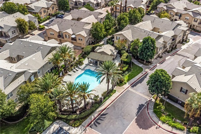 Building Photo - 7353 Ellena W