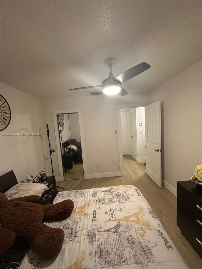 Building Photo - 15304 SW 81st Ln