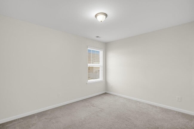 Building Photo - 139 Blackwater Way