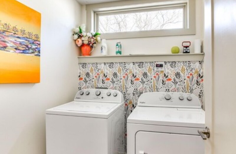 Building Photo - 107 Caldwell St