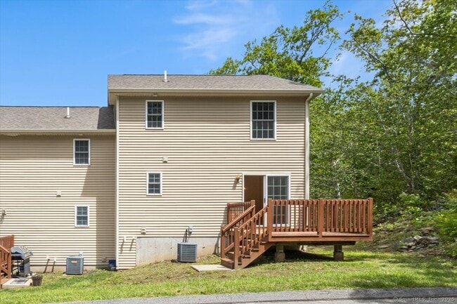 Building Photo - 67 Corning Rd