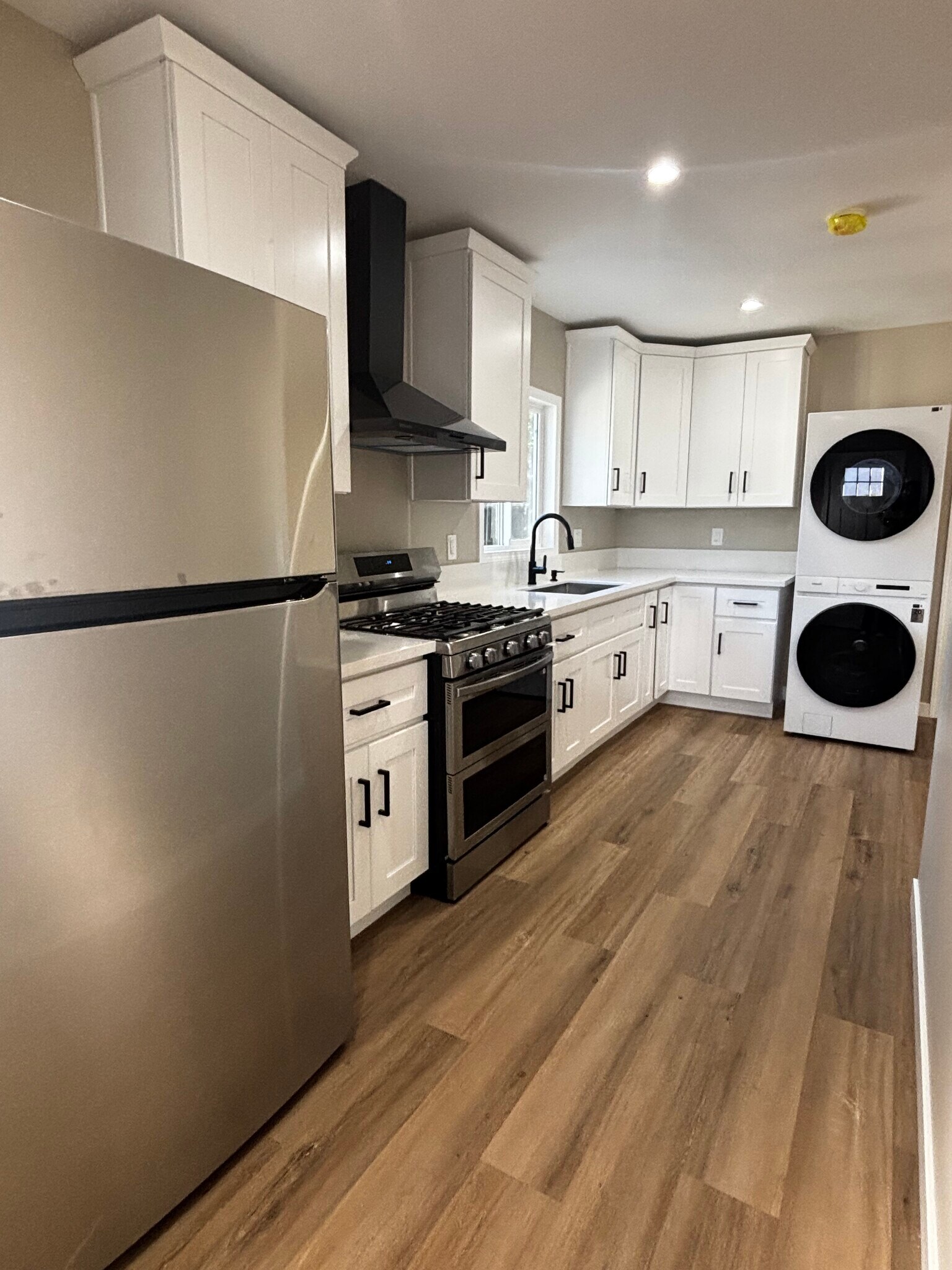 Building Photo - 4420 Landis Ave