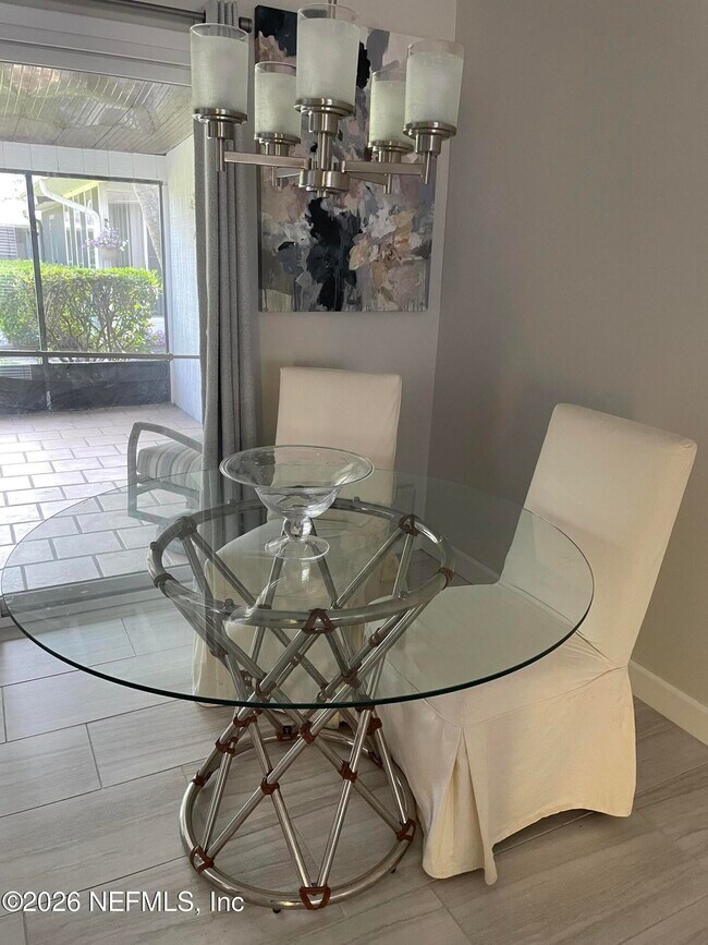 Building Photo - 695 Jimmy Buffett Mem Hwy