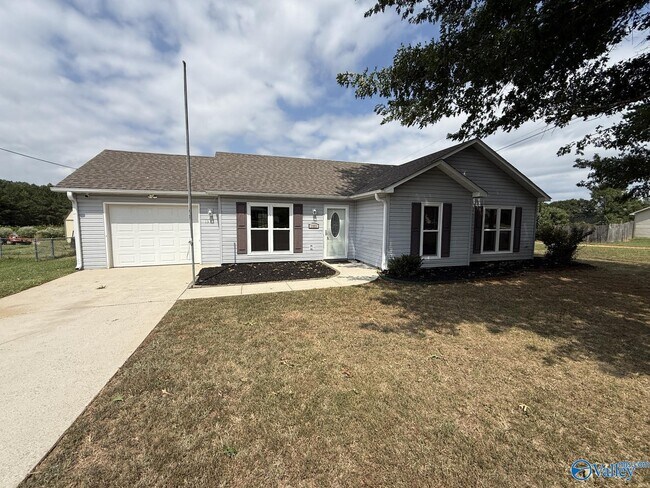 Building Photo - 1551 Ready Section Rd
