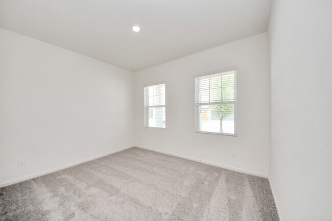 Building Photo - 10306 Tuscan Valley Dr