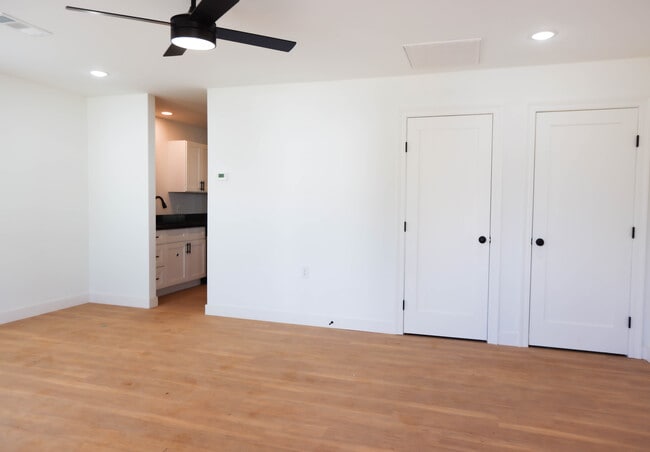 Building Photo - 123 Chrisna Maria Dr