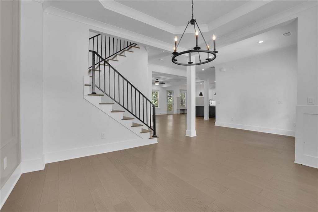 Building Photo - 6181 Shoreland Cir