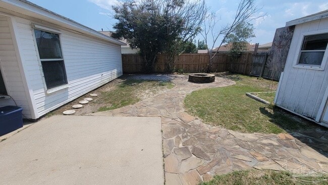 Building Photo - 4110 Spinnaker Pl