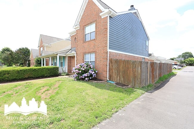 Building Photo - 8335 Mangrove Dr