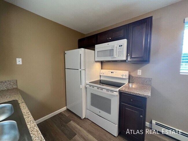 Building Photo - 12111 W Nevada Dr