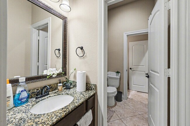 Building Photo - 27950 Bradford Ridge Dr