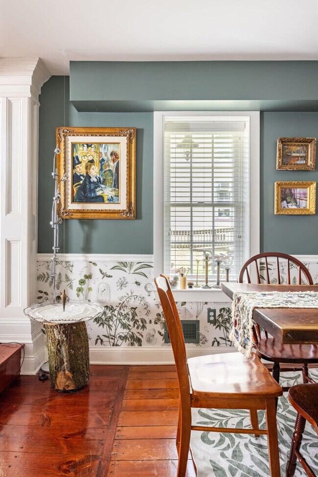 Building Photo - 15 Ferry St