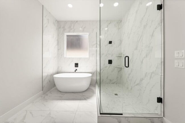 Building Photo - 7213 NW 154th St