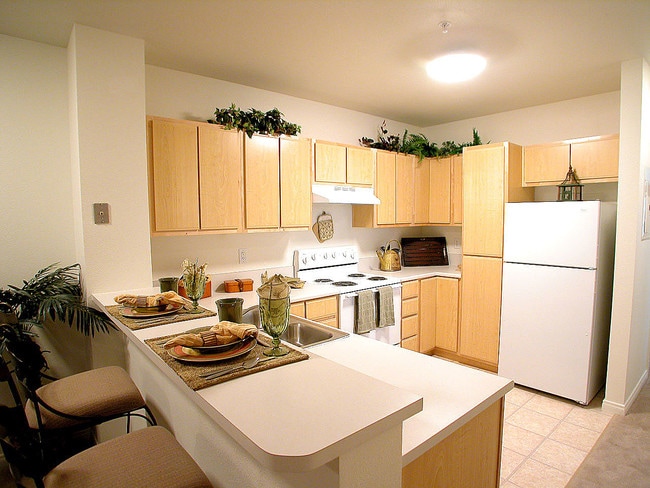 Building Photo - Civic Plaza Apartments