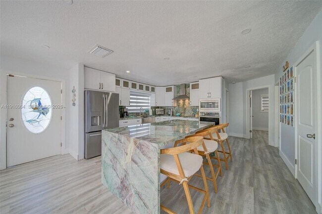 Building Photo - 2 Snipe Rd