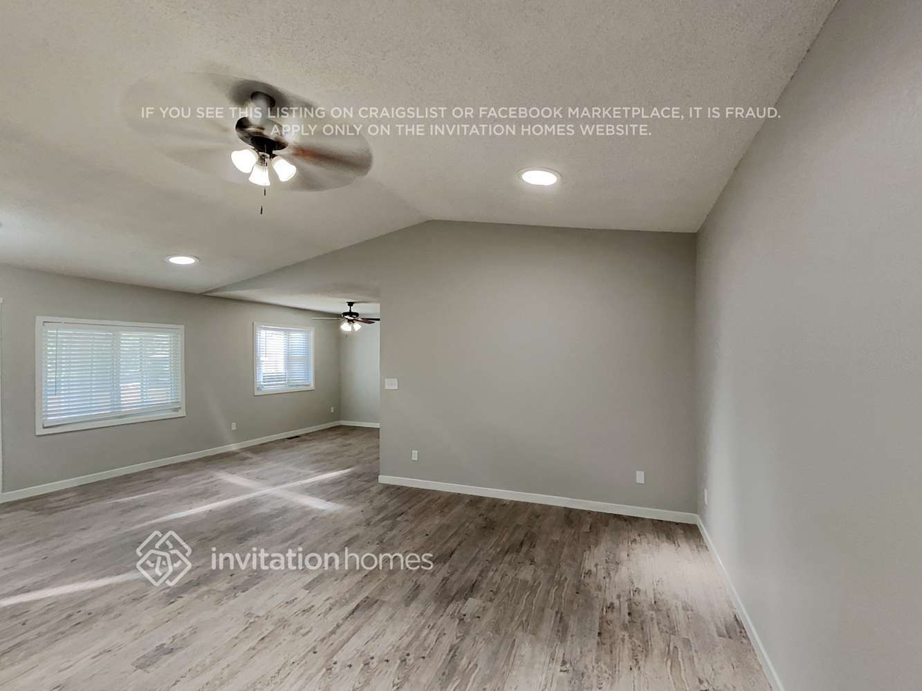 Building Photo - 5718 W 17th St