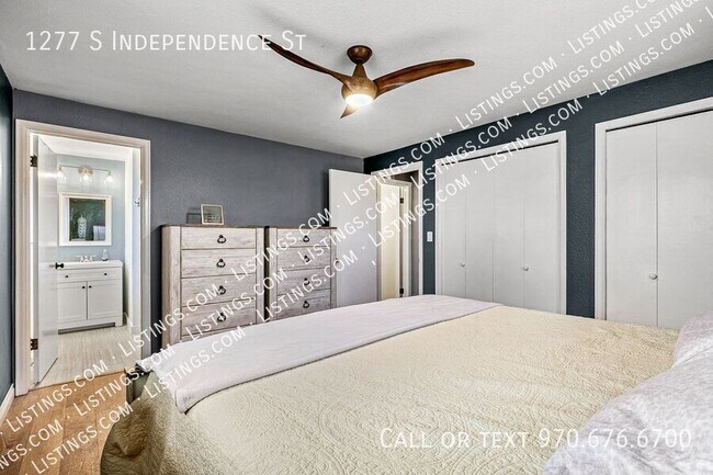 Building Photo - 1277 S Independence St