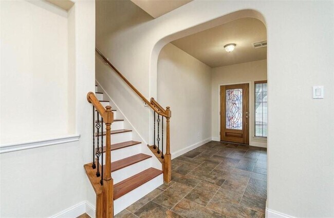Building Photo - 10820 Split Stone Way