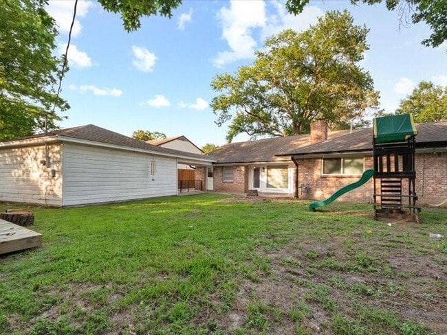 Building Photo - 12615 Pine Bough Ln