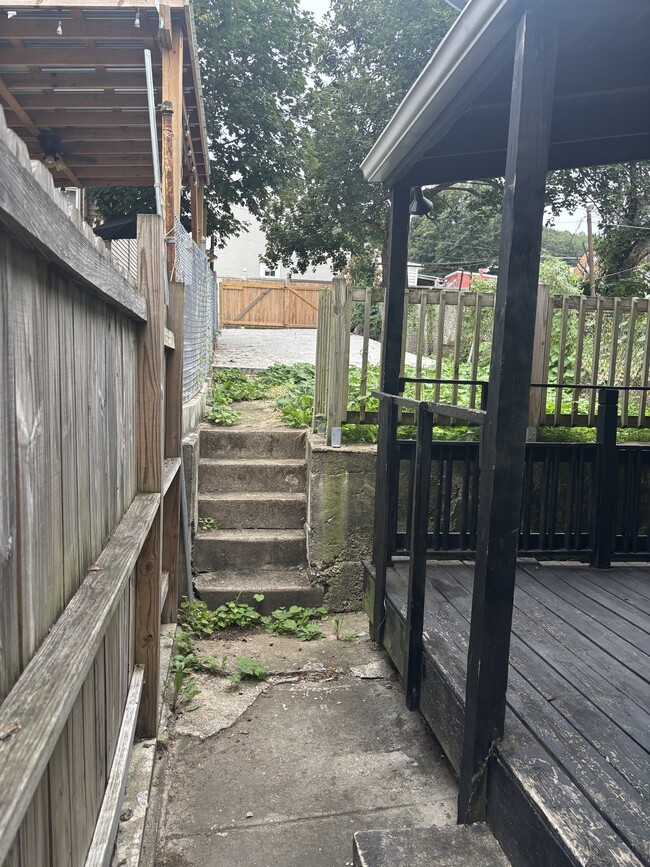 Building Photo - 1724 Cotton St