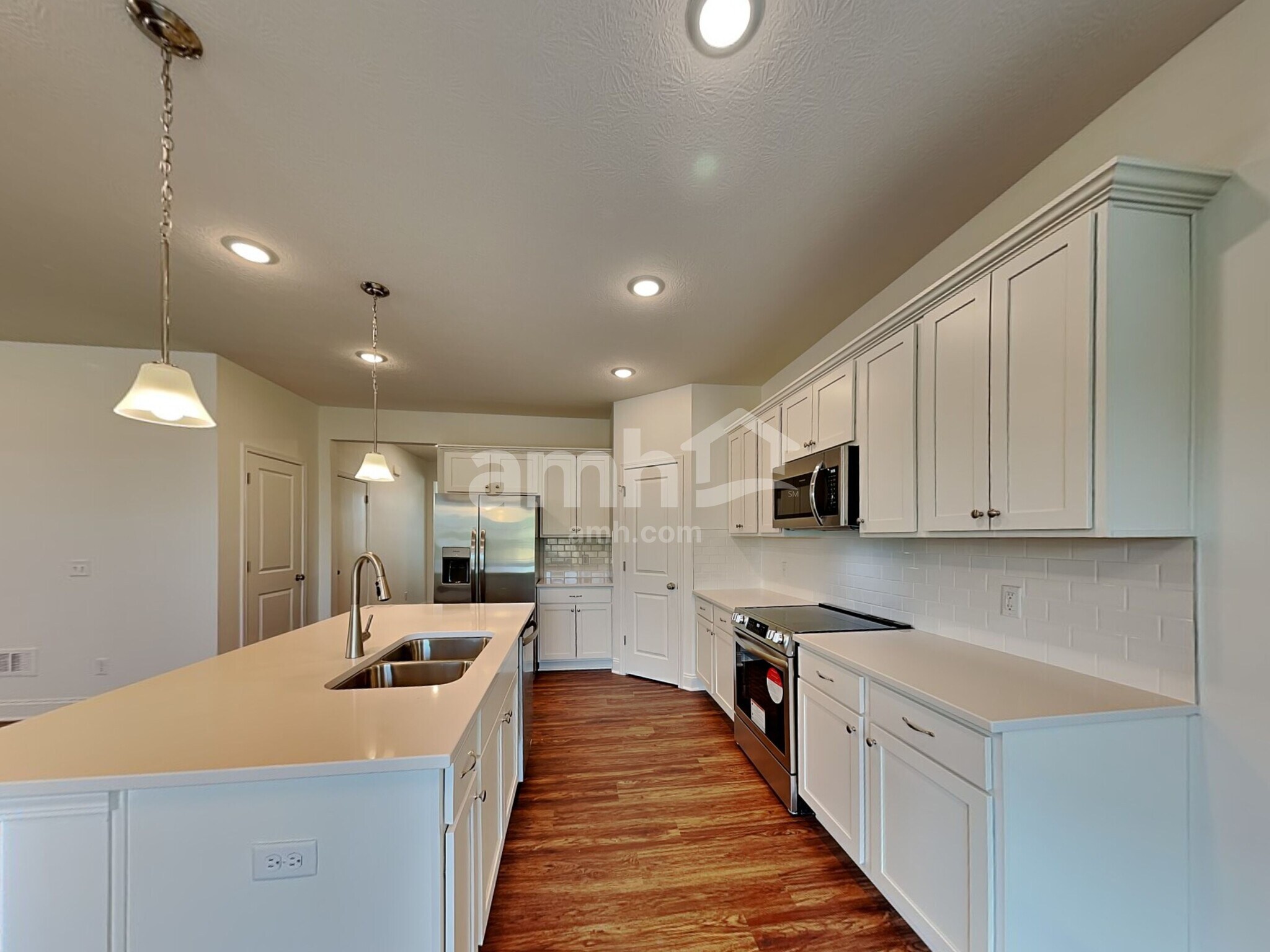 Building Photo - 1078 Castor Dr