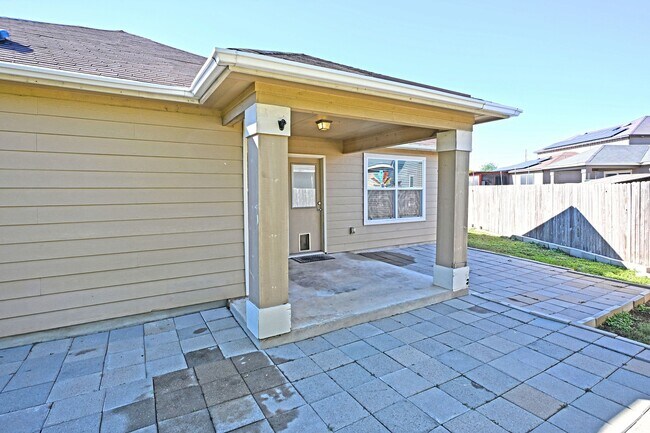 Building Photo - 1433 Cutler Bay