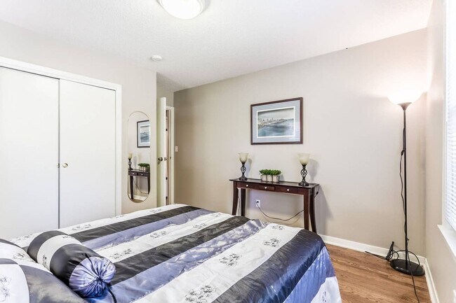 Building Photo - Beautiful 3 Bed Ranch Home with Finished B...
