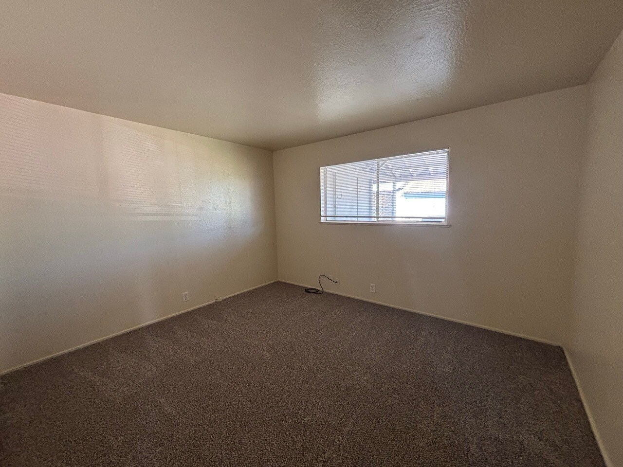 Building Photo - 4254 Howard Cir