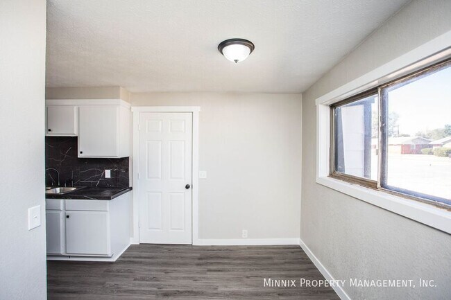 Building Photo - 2725 63rd St