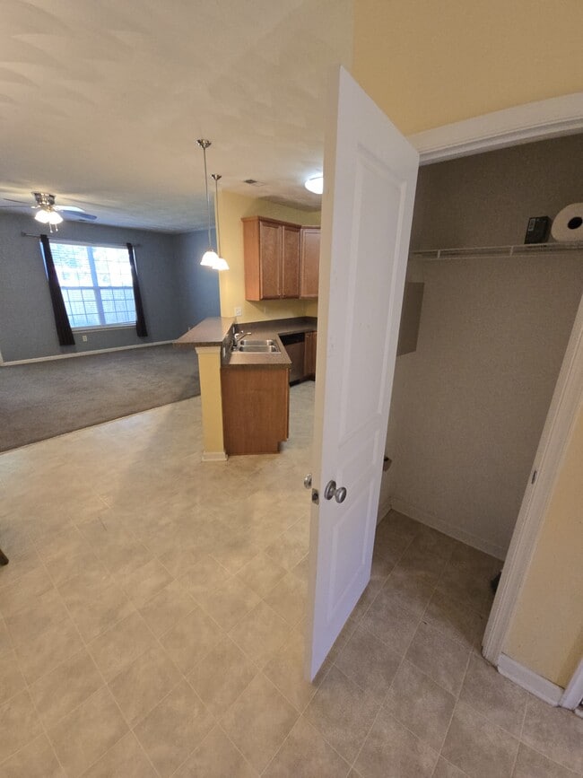 Building Photo - 1170 Gunn Hall Dr