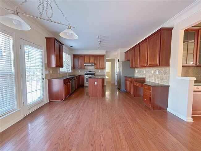 Building Photo - 810 Courageous Ct