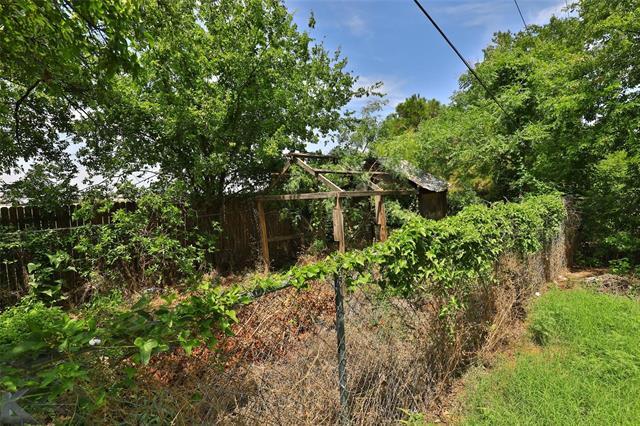 Building Photo - 2682 Madison Ave