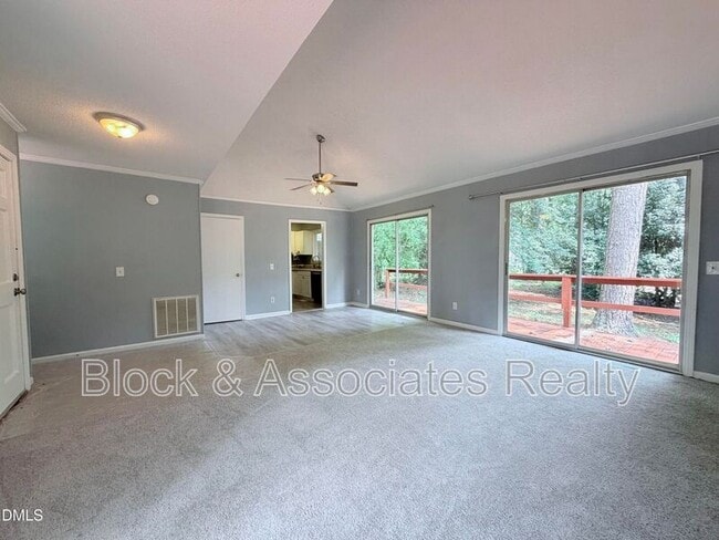 Building Photo - 378 Kittery Point Ln