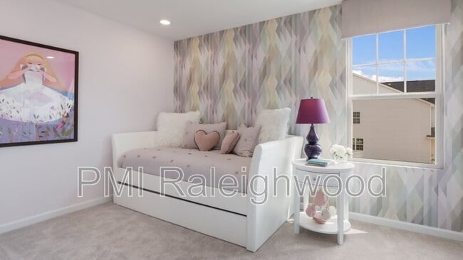 Building Photo - 1060 Maple Br Cir