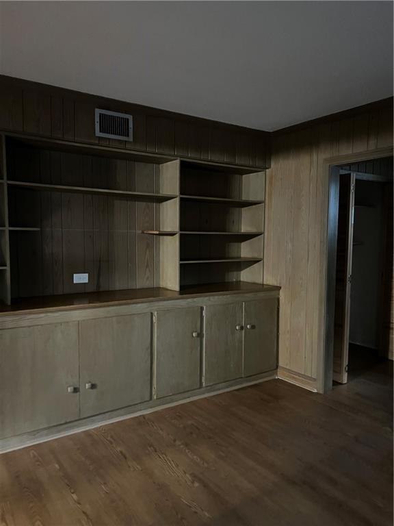 Building Photo - 1226 Magnolia Ave