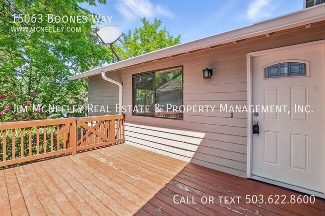 Building Photo - 15063 Boones Way