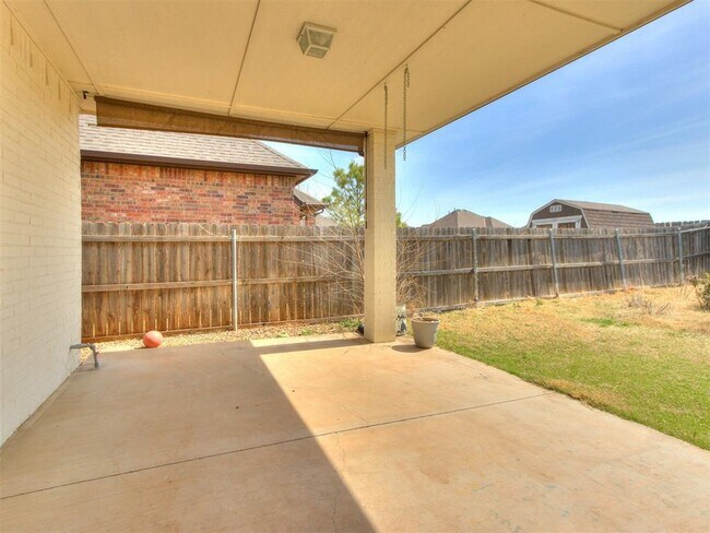 Building Photo - 3112 NW 184th Terrace