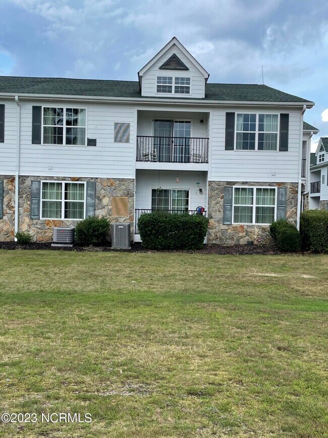 Building Photo - 520 Little River Farm Blvd