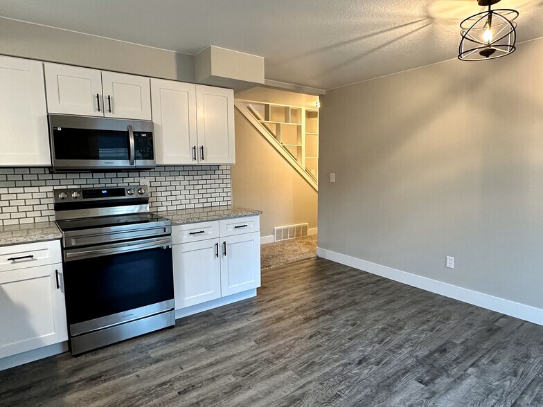 Building Photo - 3625 Trailhill Pl