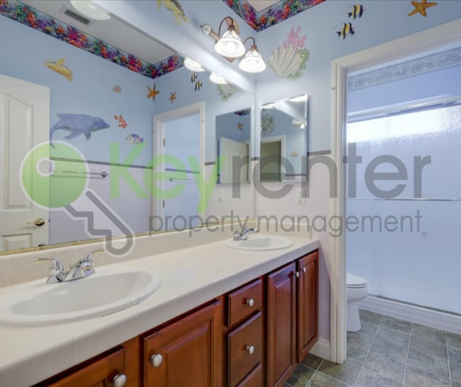 Building Photo - 208 Otter Glen Ct