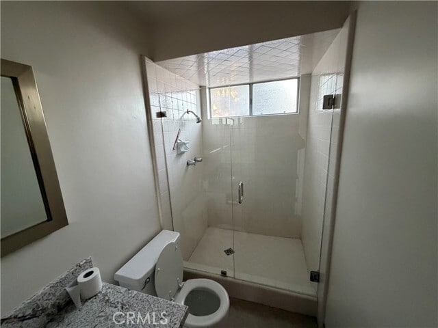 Building Photo - 551 W 40th St