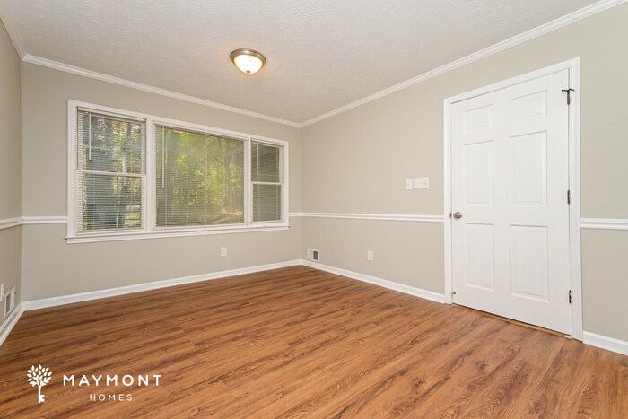 Building Photo - 245 Devilla Ct