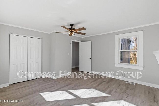 Building Photo - 3615 Lilac Ave