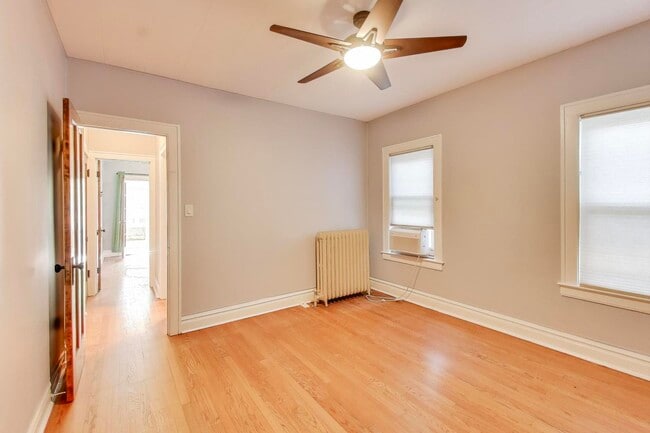 Building Photo - 1020 Harvard Terrace