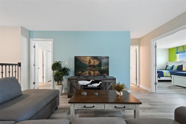 Building Photo - 485 Ocean Course Ave