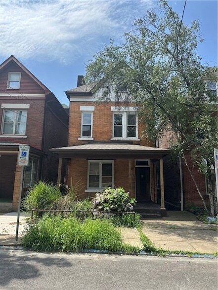 Building Photo - 324 Ophelia St