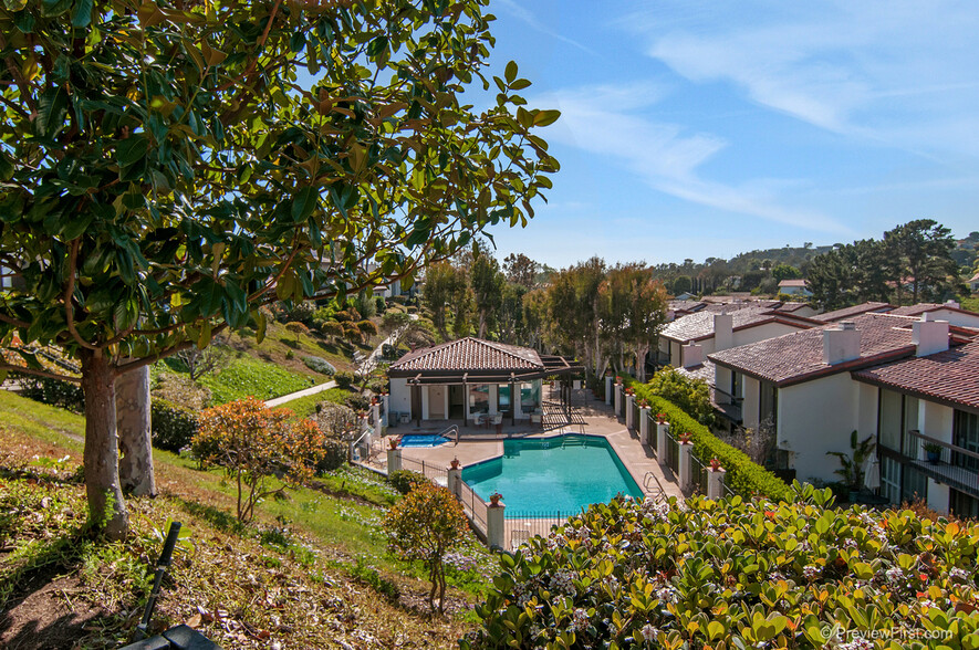Building Photo - 1047 Santa Helena Park Ct
