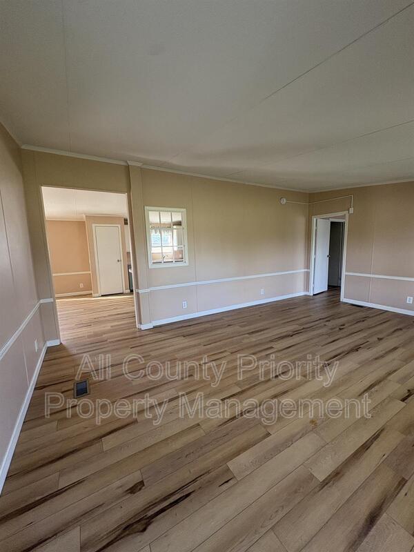 Building Photo - 1916 NC Hwy 210