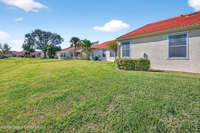 Building Photo - 737 Green Valley Ln