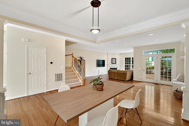 Building Photo - 4035 Timber Oak Trl